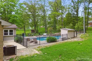 106 Newkirk Dr, Hillsboro, OH 45133 - Photo 8