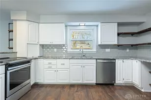 647 Rockhill Ave, Kettering, OH 45429 - Photo 12