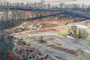 930 N Bickett Rd, Xenia, OH 45385 - Photo 12