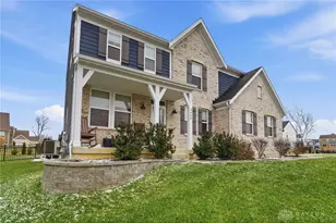 3640 Magnolia Trace Dr, Bellbrook, OH 45305 - Photo 2