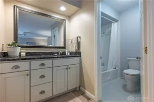 7785 Thomas Jefferson Ln, Washington Twp, OH 45459 - Photo 28