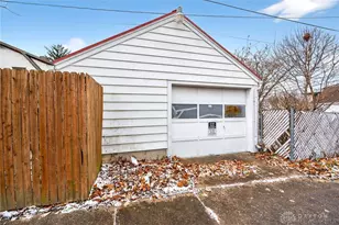 2527 St Charles Ave, Dayton, OH 45410 - Photo 42