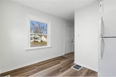 2942 Melbourne Avenue, Dayton, OH 45417 - Photo 10