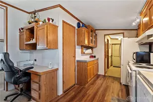 12276 Manning Pl, Medway, OH 45431 - Photo 14