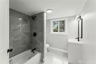 7371 Damascus Dr, Dayton, OH 45424 - Photo 18