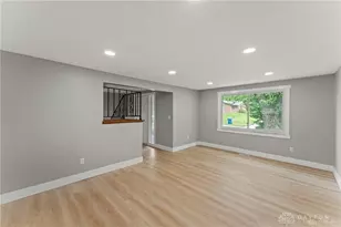 7371 Damascus Dr, Dayton, OH 45424 - Photo 4