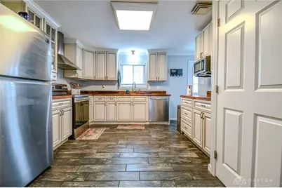 3397 Jonathon Drive, Beavercreek, OH 45434 - Photo 14