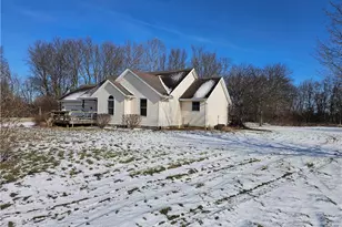 43 Hidden Creek Dr, Jamestown Vlg, OH 45335 - Photo 1