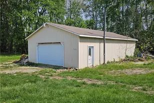 43 Hidden Creek Dr, Jamestown Vlg, OH 45335 - Photo 12