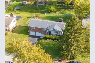 852 Crestmont Drive, Beavercreek, OH 45431 - Photo 38