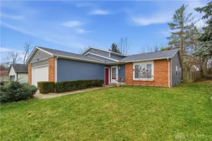 2764 Highland Village Ln, Miamisburg, OH 45342 - Photo 2