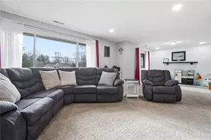 812 W Main St, Eaton, OH 45320 - Photo 8