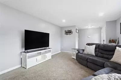 812 W Main Street, Eaton, OH 45320 - Photo 10