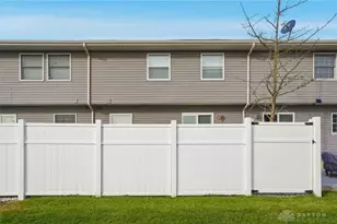 424 Gwinnett Cmns, Dayton, OH 45459 - Photo 32