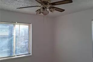 1063 Pritz Ave, Dayton, OH 45410 - Photo 4