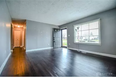 2416 Suffolk Court, Dayton, OH 45420 - Photo 4