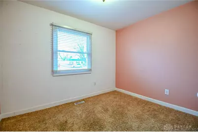 2416 Suffolk Court, Dayton, OH 45420 - Photo 16