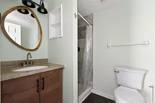 404 Waterfront Pl, Dayton, OH 45458 - Photo 16