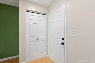 404 Waterfront Pl, Dayton, OH 45458 - Photo 4