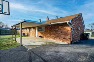 4304 Harbison St, Dayton, OH 45439 - Photo 40