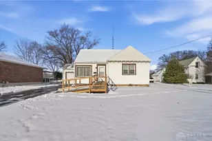 604 N Market St, Troy, OH 45373 - Photo 2