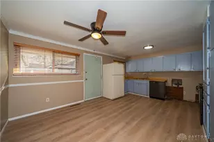 4518 Harbison St, Dayton, OH 45439 - Photo 10