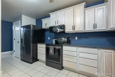 644 Lakengren Drive, Eaton, OH 45320 - Photo 10