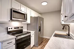 402 Coventry Pl, Fairborn, OH 45324 - Photo 4