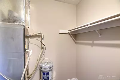 402 Coventry Place, Fairborn, OH 45324 - Photo 16