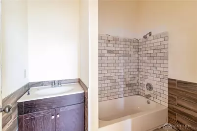 818 Livingston Street, Cincinnati, OH 45214 - Photo 24