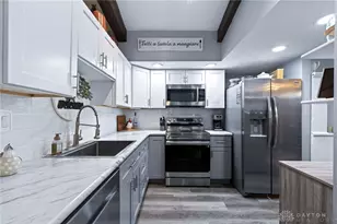 6085 N Quinella Way, Centerville, OH 45459 - Photo 14