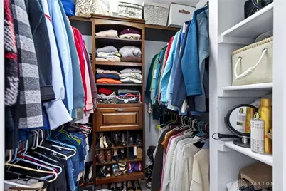 6085 N Quinella Way, Centerville, OH 45459 - Photo 32