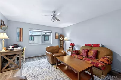 6085 N Quinella Way, Centerville, OH 45459 - Photo 6