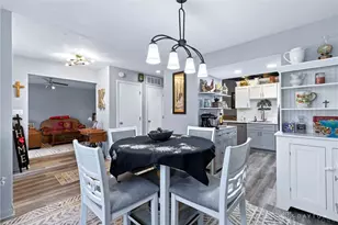 6085 N Quinella Way, Centerville, OH 45459 - Photo 10