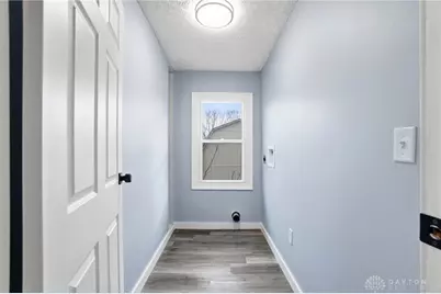 569 Kepler Road, Butler Twp, OH 45414 - Photo 28