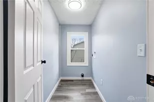 569 Kepler Rd, Butler Twp, OH 45414 - Photo 28