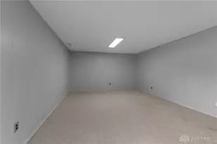 6226 Hemingway Rd, Dayton, OH 45424 - Photo 34