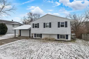 6226 Hemingway Rd, Dayton, OH 45424 - Photo 2