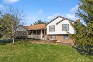 4290 Laura Marie Dr, Waynesville, OH 45068 - Photo 2