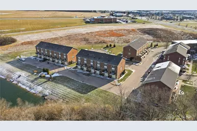 1101 Parklake Row, Springboro, OH 45066 - Photo 6