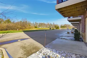 1101 Parklake Row, Springboro, OH 45066 - Photo 40