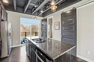 1101 Parklake Row, Springboro, OH 45066 - Photo 16