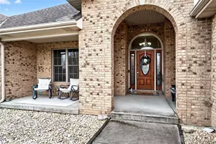 187 Hickory Pointe Dr, Germantown, OH 45327 - Photo 2