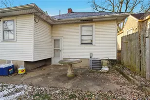 329 E Siebenthaler Ave, Dayton, OH 45405 - Photo 32