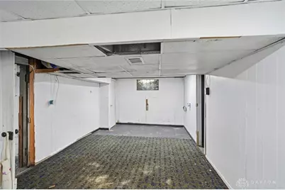 329 E Siebenthaler Avenue, Dayton, OH 45405 - Photo 26