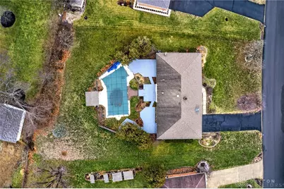 1451 Roamont Drive, Dayton, OH 45459 - Photo 50