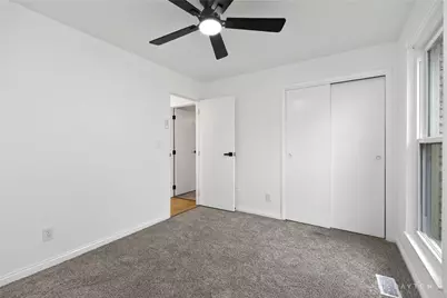 1451 Roamont Drive, Dayton, OH 45459 - Photo 32