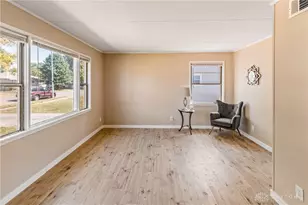 5374 Rawlings Dr, Dayton, OH 45432 - Photo 2