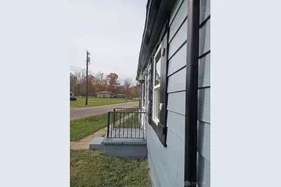 6413 Post Town Road, Dayton, OH 45426 - Photo 2