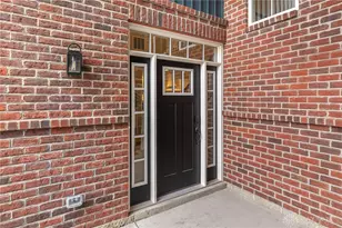 2010 Cedar Lake Dr, Dayton, OH 45424 - Photo 2